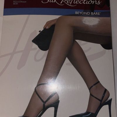 Hanes Silk Reflections Beyond Bare Pantyhose Control Top SZ AB Beyond Bisque New